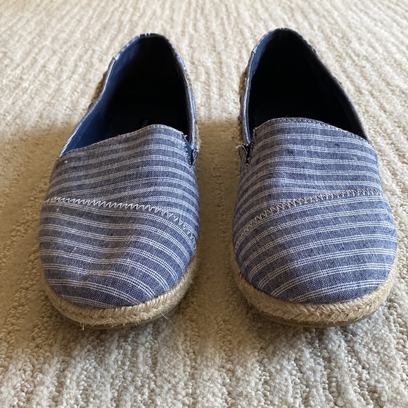Nautica Striped Canvas Rutter Flats - Picture 5 of 11